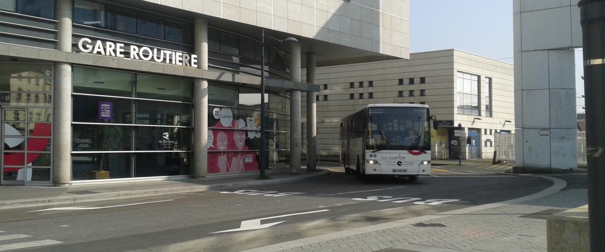 Rennes, France, Services in Rail Station